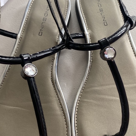 Bandolino Black Sandals with Diamond Stone - Picture 10 of 12